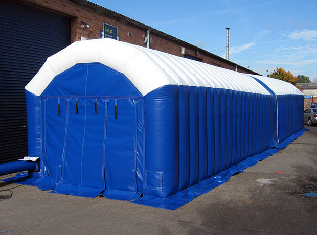 Inflatable-Tent4